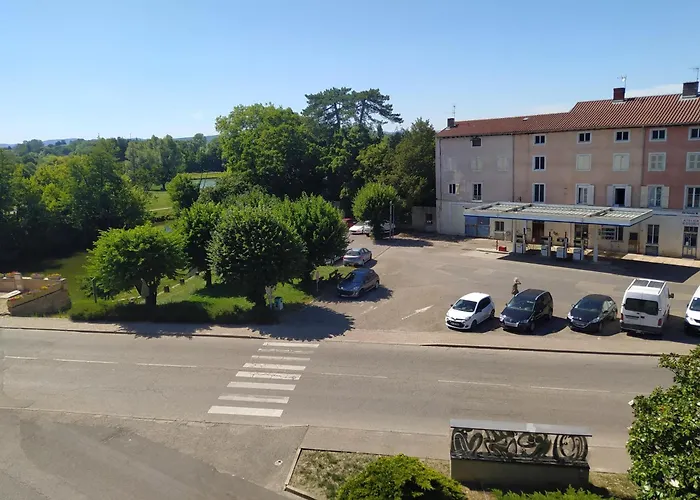 Le Cinoche, Cocon Sous Les Toits Appartement Pont-de-Vaux